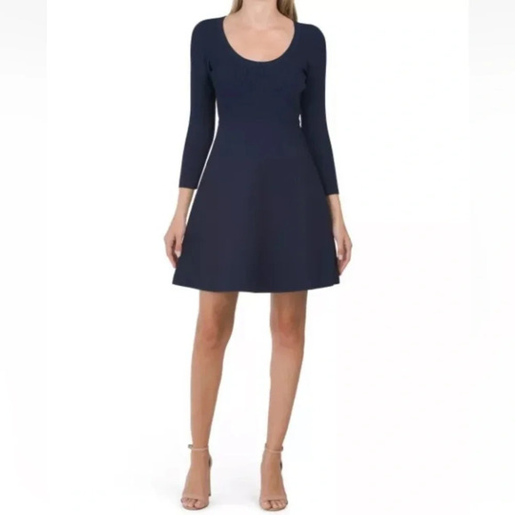 Theory Flared Mini Dress in Crepe Knit  Black Size M Orig. $495 NWT - Picture 5 of 6